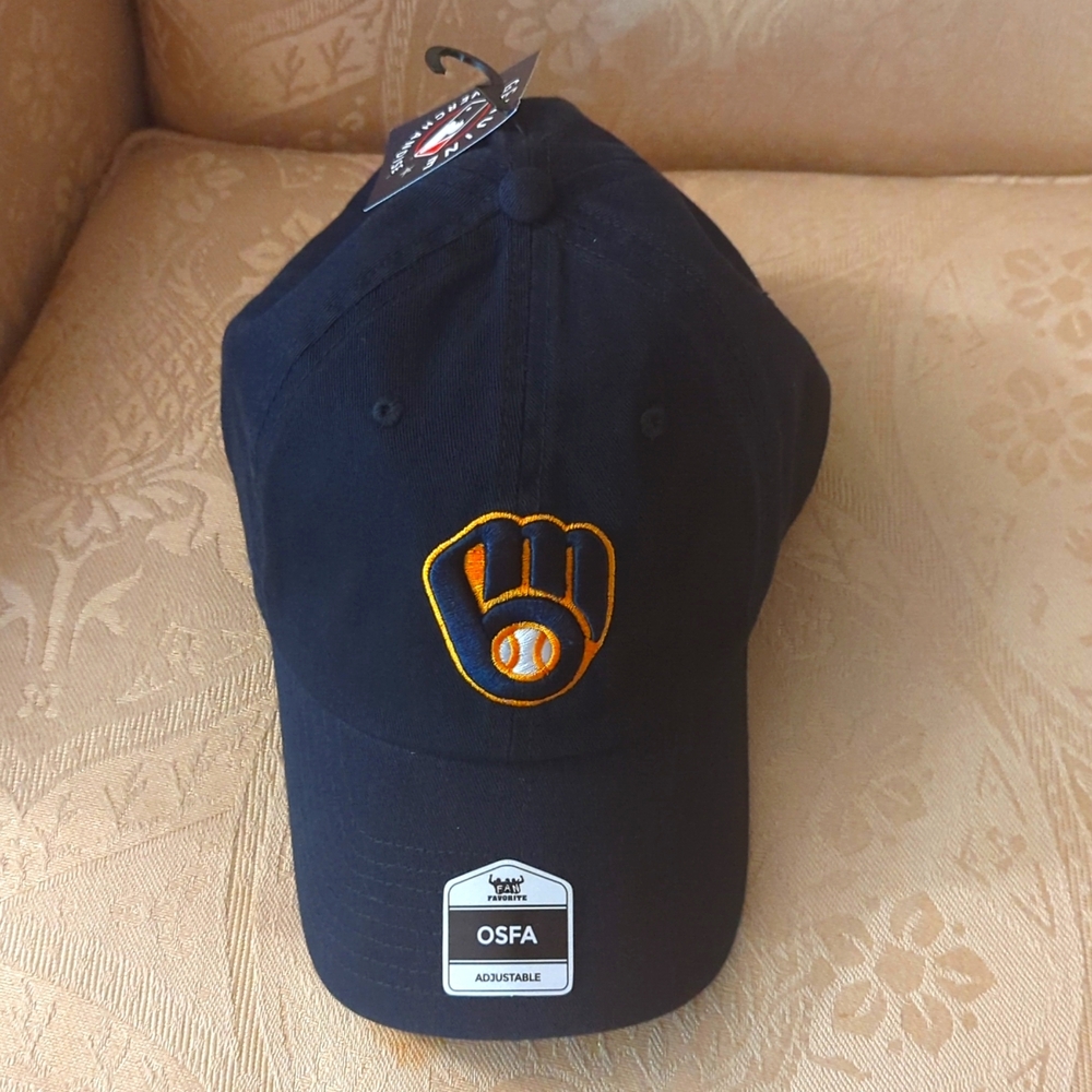 NWT OSFA Milwaukee Brewers Baseball Cap